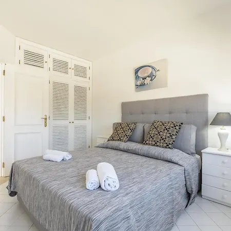 Apartamento Telhas Verdes Apartamento *